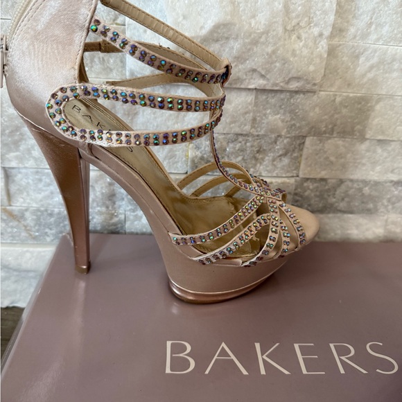 Baker’s Rhinestone Heels - Picture 4 of 7